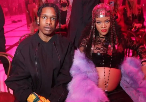 Ριάνα: Νέα μπλεξίματα για τον σύντροφό της – Βρέθηκαν όπλα στο σπίτι του