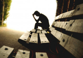 Κρήτη: Αυξήθηκαν δραματικά οι «ευχές θανάτου» – Ράντζα στην Παιδοψυχιατρική Κλινική του ΠΑΓΝΗ