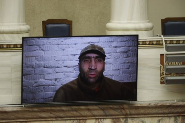 Γεροβασίλη: Συμπαράσταση στο Ζελένσκι, απαράδεκτη η ομιλία στη Βουλή μέλους του τάγματος «Αζόφ»