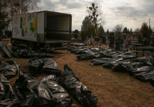 Βίντεο: Ουκρανοί εκτελούν εν ψυχρώ Ρώσους αιχμαλώτους – Το επιβεβαίωσαν NYT και BBC