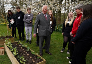 Dumfries House: Η ιστορία της εξοχικής κατοικίας που πρόκειται να αποτελέσει «πρότυπο» για το Τατόι