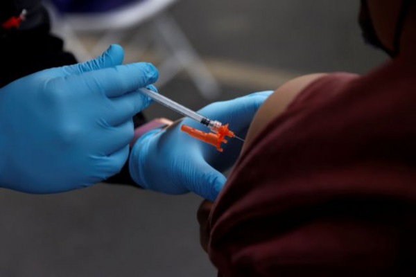 Γερμανία: Εγκαταλείπεται η προσπάθεια εισαγωγής υποχρεωτικού εμβολιασμού από τα 18