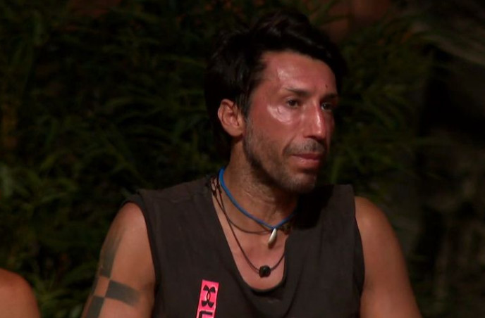 Κωνσταντίνος Εμμανουήλ: «Σκότωσαν τον πατέρα μου και η μάνα μου τέσσερις μέρες μετά μας γέννησε»