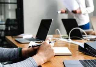 Central Macedonia: New jobs in 4 out of 10 companies