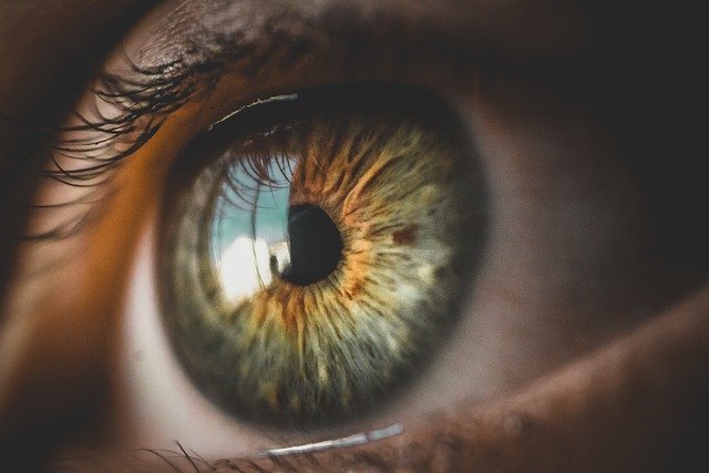 Τα μάτια δείχνουν από τι κινδυνεύει η υγεία μας