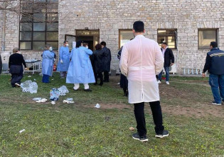 Θεσσαλονίκη: Έρευνα από την Πυροσβεστική Υπηρεσία για τις συνθήκες εκδήλωσης της φωτιάς στο «Παπανικολάου»