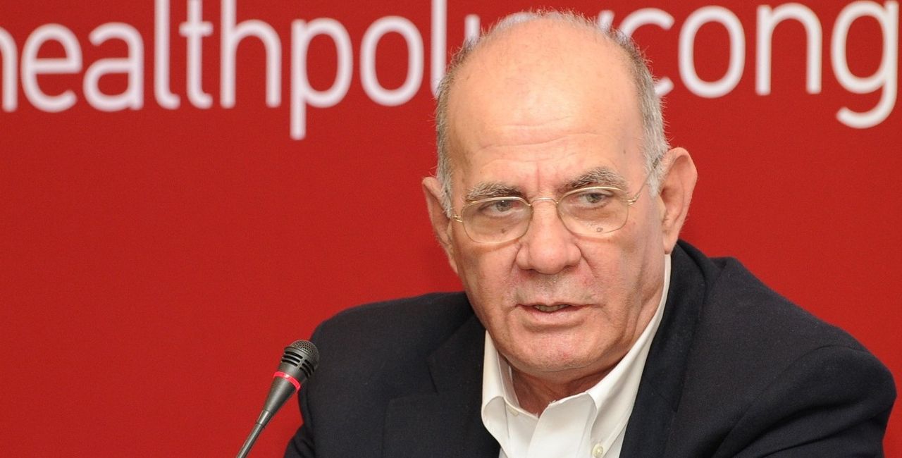 Γιάννης Κυριόπουλος: Πέθανε ο καθηγητής - Ήταν διασωληνωμένος στη ΜΕΘ με κοροναϊό