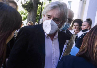 Γιατρός Τζωρτζίνας: Ο Μάνος μου έλεγε «η γυναίκα μου δεν είναι τρελή» – Πότε άλλαξε στάση η Πισπιρίγκου