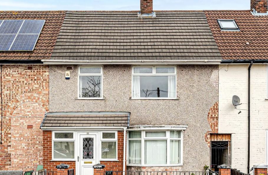 Φανατικός θαυμαστής των Beatles έκανε το σπίτι του Τζορτζ Χάρισον μουσείο