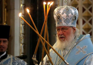 Financial Times: Ο «ιερός πόλεμος» του Κρεμλίνου στην Ουκρανία