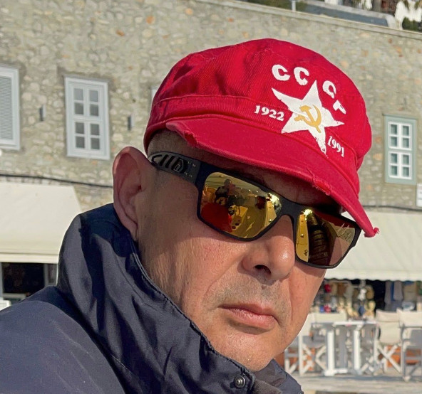 ΝΔ: Το σχόλιο για τη νέα ανάρτηση Καμμένου με καπέλο ΕΣΣΔ