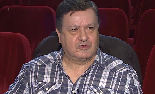 Γιάννης Καπετάνιος: Η σχέση με τον Κιμούλη και η φιλία με τον Φιλιππίδη