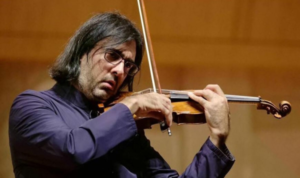 Μετάλλιο, ξενάγηση και γεύμα για Καβάκο