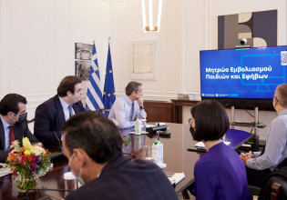 Δημιουργείται μητρώο εμβολιασμού – Σύσκεψη υπό τον Μητσοτάκη για το ψηφιακό Βιβλιάριο Υγείας Παιδιού