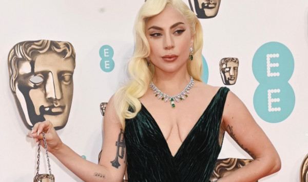 Lady Gaga: Ακολουθώντας τα στυλιστικά tips του απόλυτου fashion icon