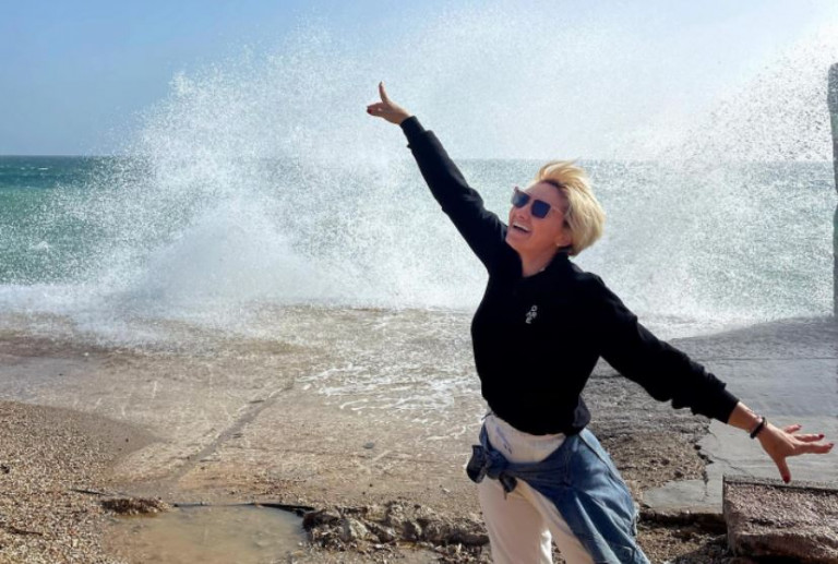 Συγκινεί η Ρεγγίνα Μακέδου: «Θα κάνω μεταμόσχευση μυελού των οστών»