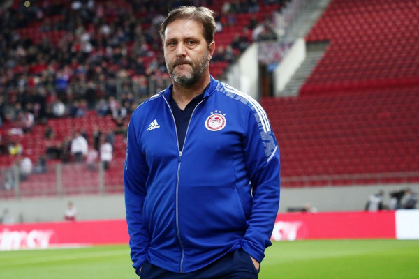 Ο Μαρτίνς πήρε θέση: «Βρισκόμαστε σε δύσκολη στιγμή, αλλά πρέπει να κατακτήσουμε τον μεγαλύτερο στόχο μας»