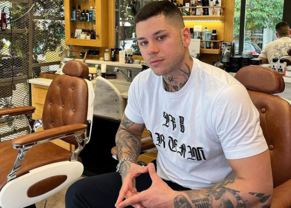 Ξανά ερωτευμένος ο Mike – Αυτή είναι η νεαρή που του έκλεψε την καρδιά