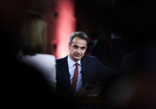The Greek PM’s new strategy changes the political landscape