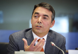 Β. Μακεδονία: Ο πρόεδρος της Βουλγαρίας βλέπει τους «Μακεδόνες» όπως ο Πούτιν την Ουκρανία