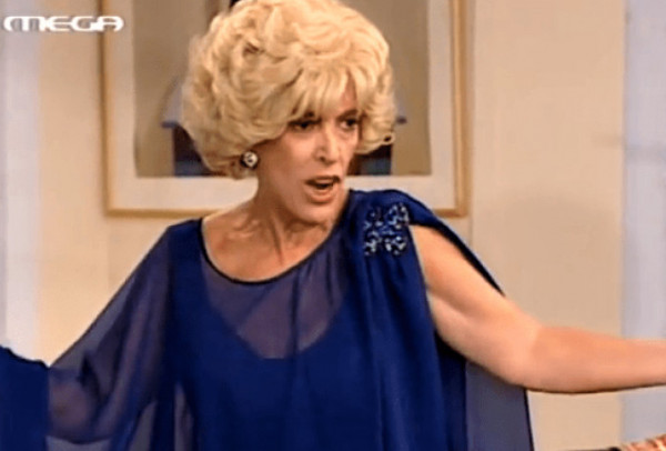 Δύσκολες ώρες για την Ντίνα Κώνστα – Σε ίδρυμα με άνοια η ηθοποιός