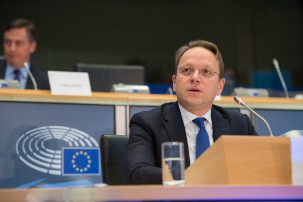 Ρωσικά ΜΜΕ για ΕΕ: «Η σύγκρουση στα Βαλκάνια θα θέσει σε κίνδυνο ολόκληρη την Ευρώπη»