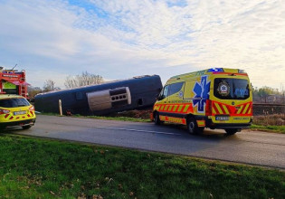 Ουγγαρία: Νεκροί και τραυματίες από τη σύγκρουση φορτηγού με τρένο