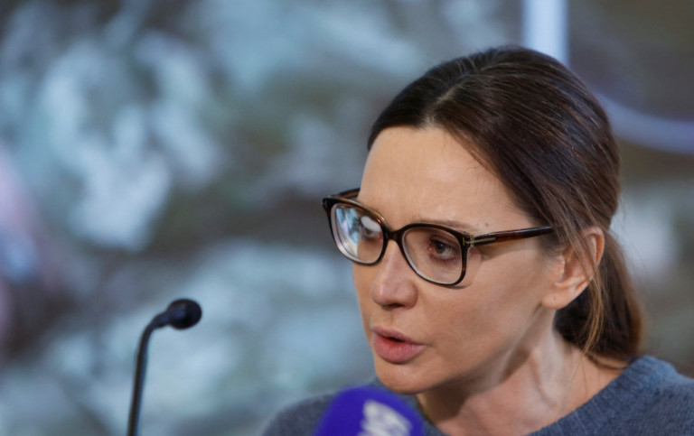 Μεντβεντσούκ: Η σύζυγός του καταγγέλλει ότι τον ξυλοκόπησαν οι ουκρανικές αρχές ασφαλείας