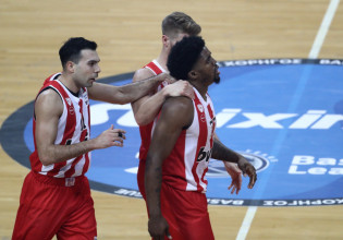 Ολυμπιακός: Το ερυθρόλευκο 4-1 ειναι μόνο η αρχή