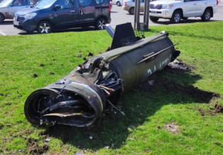 Κραματόρσκ: «Για τα παιδιά» έγραφε ο πύραυλος που σκόρπισε τον θάνατο στον σιδηροδρομικό σταθμό