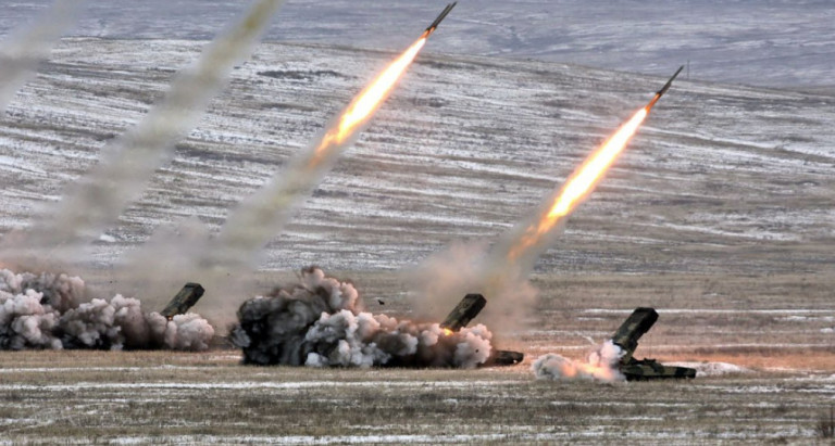 Εξοπλισμοί: Ιστορικό ρεκόρ παγκοσμίως