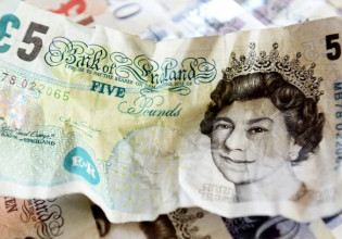 Ηλεκτρικό ρεύμα: Σοκ στη βρετανική κοινωνία – Εκατομμύρια νοικοκυριά σε καθεστώς ενεργειακής φτώχειας