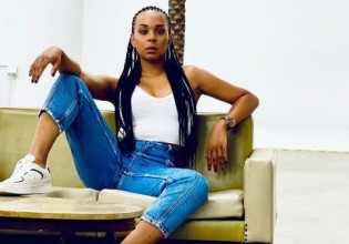 Θεοδώρα Ρασέλ: Πώς έπεισε τη μαμά της να συμμετάσχουν στο Asia Express