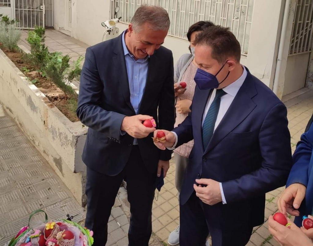 Οι αυγομαχίες Πέτσα – Καλαφάτη και το… τεστ κοπώσεως