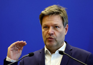 Γερμανία: Νέες κυρώσεις σε βάρος της Ρωσίας αλλά όχι εμπάργκο στο φυσικό αέριο ζητά ο υπουργός Οικονομίας