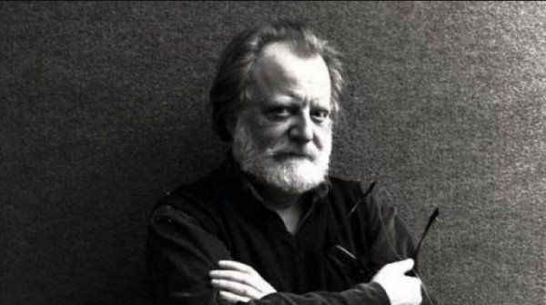 Ροβήρος Μανθούλης: Ο διανοούμενος που ήταν στην κατοχή το «χωνί» της ΕΠΟΝ στα Εξάρχεια