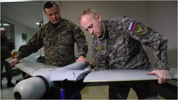 Ρωσία: Χρησιμοποίησε ραδιοθερμικό καμουφλάζ και αόρατα μη επανδρωμένα αεροσκάφη στην Ουκρανία