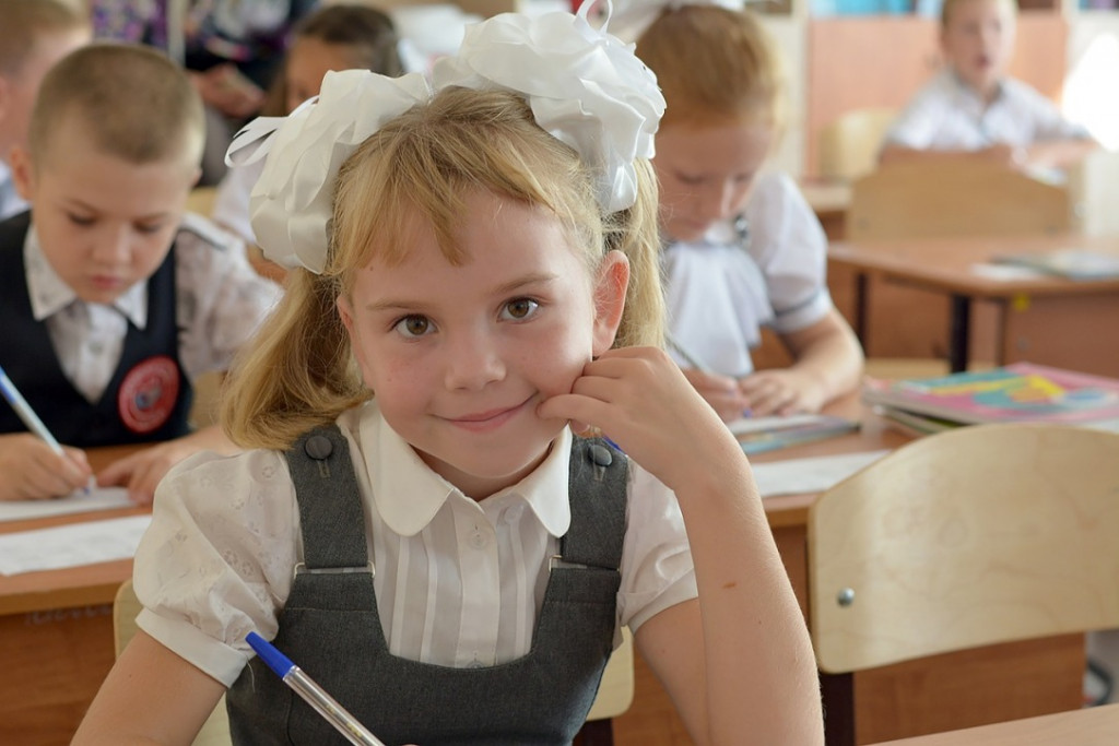 Πόλεμος στην Ουκρανία: Τι διδάσκονται στα σχολεία τα παιδιά στη Ρωσία για την εισβολή στην Ουκρανία;