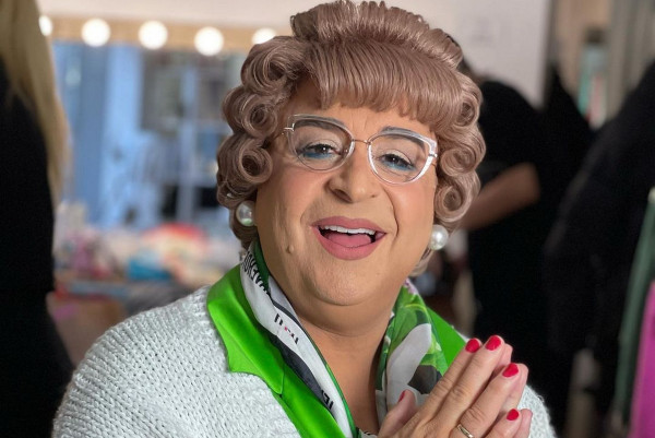 Μάρκος Σεφερλής: Απαντά στον… χαμό που προκάλεσε το «Super Mammy»