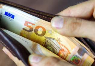 Σκυλακάκης: Αν δεν παρέμβει η ΕΕ στην ενεργειακή κρίση, θα παρέμβουμε εμείς