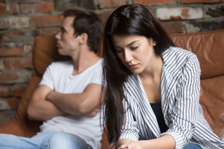 Προβληματική επικοινωνία στη σχέση; Έτσι θα βοηθήσετε τον σύντροφό σας να «ανοιχτεί»
