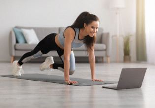 Οι κορυφαίες ασκήσεις για επίπεδη κοιλιά μετά τα 40