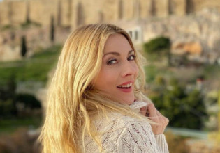 Σμαράγδα Καρύδη: Η σχέση με τον Κωνσταντίνο Μαρκουλάκη και η αγάπη για την Αίγινα