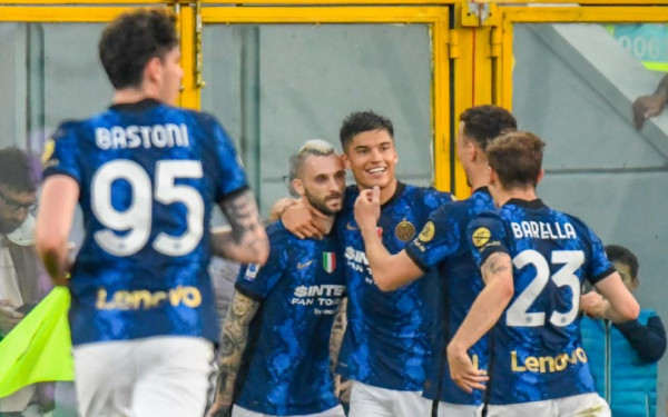 Σπέτσια – Ίντερ 1-3: «Διπλό» κορυφής για την Ίντερ