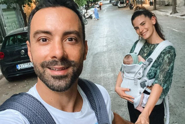 Σάκης Τανιμανίδης – Χριστίνα Μπόμπα: Στη Θεσσαλονίκη για τις πρώτες πασχαλινές διακοπές με τα δίδυμα