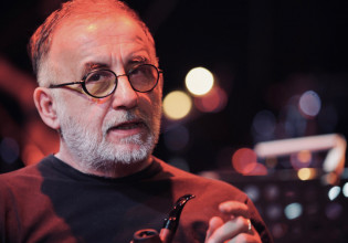 Θάνος Μικρούτσικος: Γεννήθηκε σαν σήμερα – Η συγκινητική ανάρτηση της συζύγου του