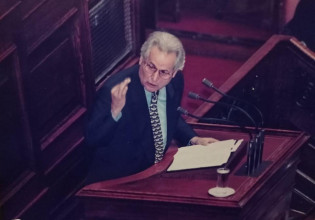 Πέθανε ο πρώην βουλευτής και ακαδημαϊκός, Ιωάννης Καρακώστας