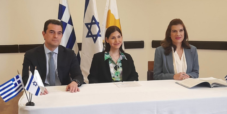 Σκρέκας: «Επιταχύνουμε και εμβαθύνουμε τη στρατηγική ενεργειακή συνεργασία με την Κύπρο και το Ισραήλ»