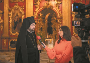 Επίσκοπος Κομάνων Μιχαήλ: «Δεν υπάρχουν λόγια παρηγοριάς γι’ αυτούς τους ανθρώπους»