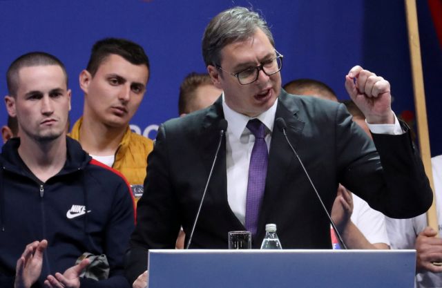 Σερβία: Επανεκλέγεται από τον πρώτο γύρο ο Βούτσιτς - Στη Βουλή τρία φιλορωσικά κόμματα